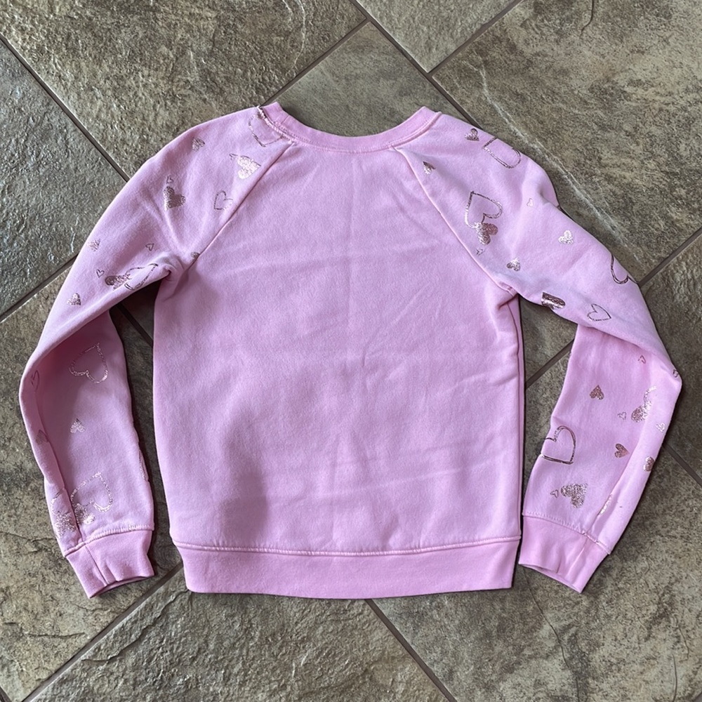 + nwot + ATHLETIC WORKS Heart Sweatshirt - Picture 4 of 5